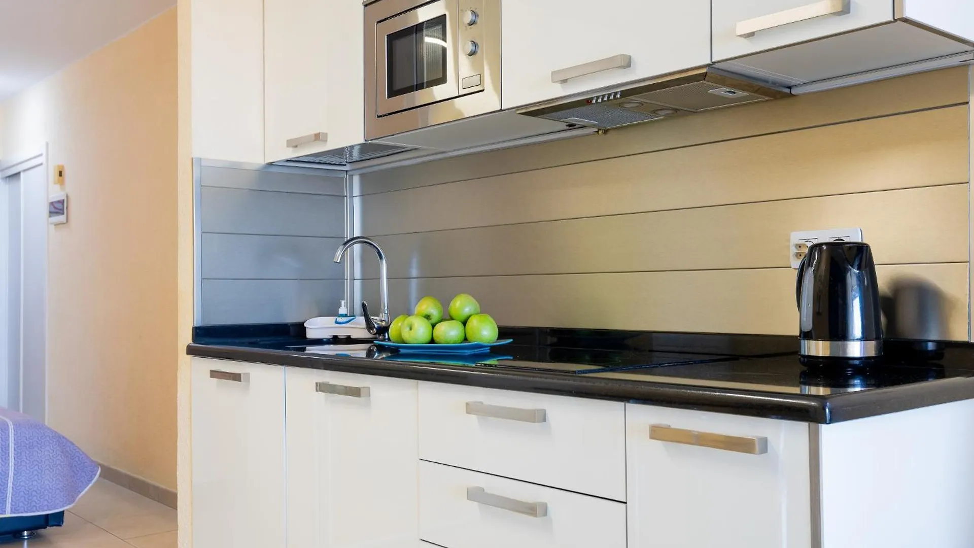 דירה אדחה Beautiful Studio With Sea View